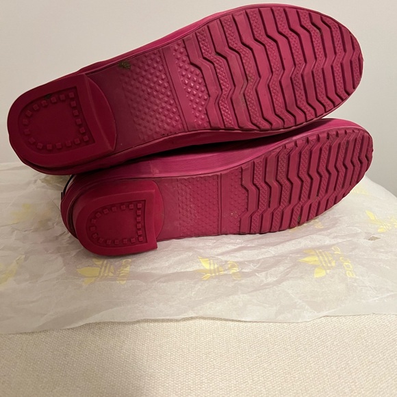 Vintage Coach Pink and Classic Brown Monogram Cloth Pattern Rainboots - Size 8M - Picture 6 of 7